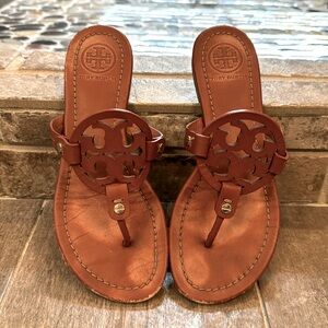 Tory Burch Miller Thong Sandals Tan size 7.5 GUC